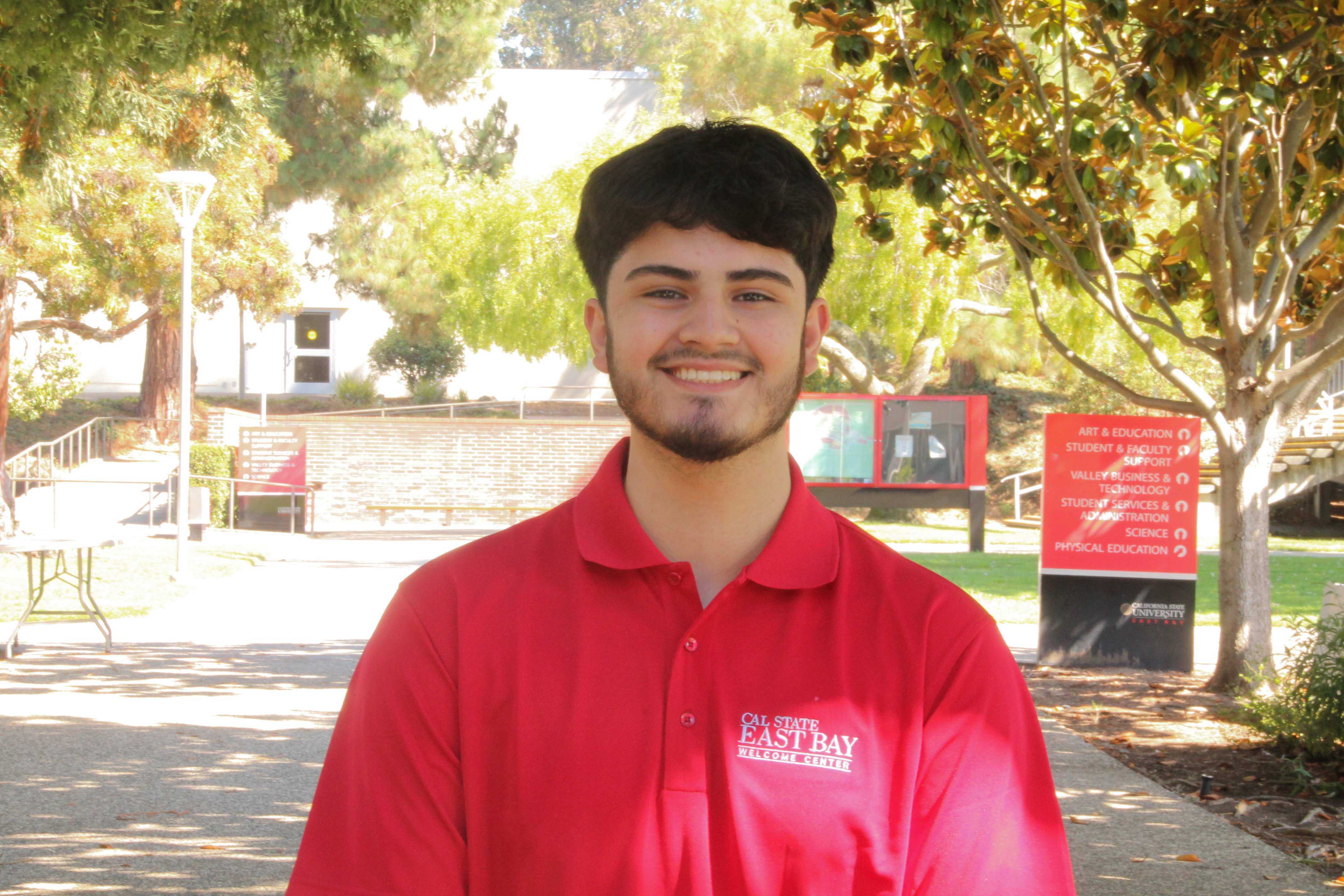 Photo of student ambassador Victor 